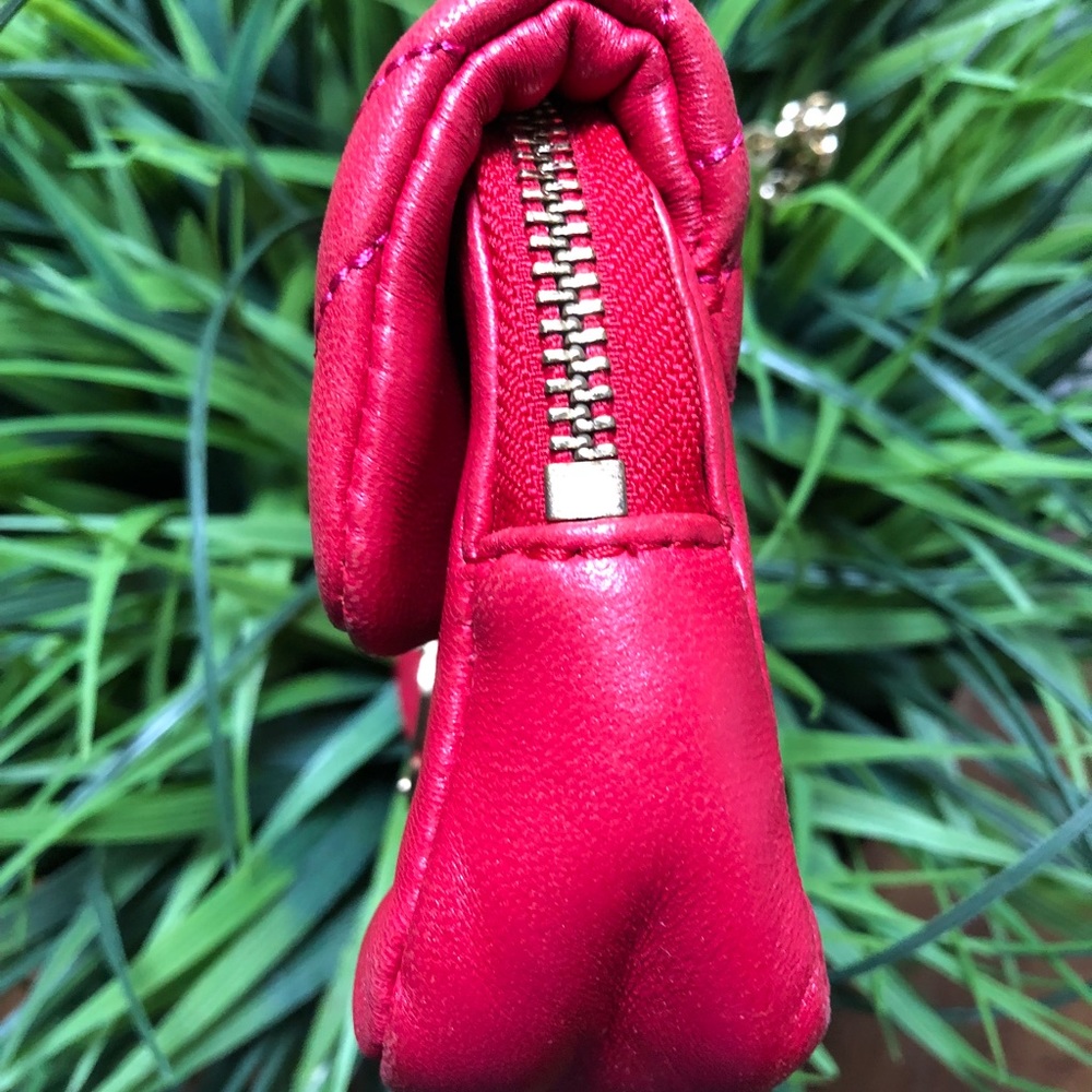 Handbag - Picture 4 of 7